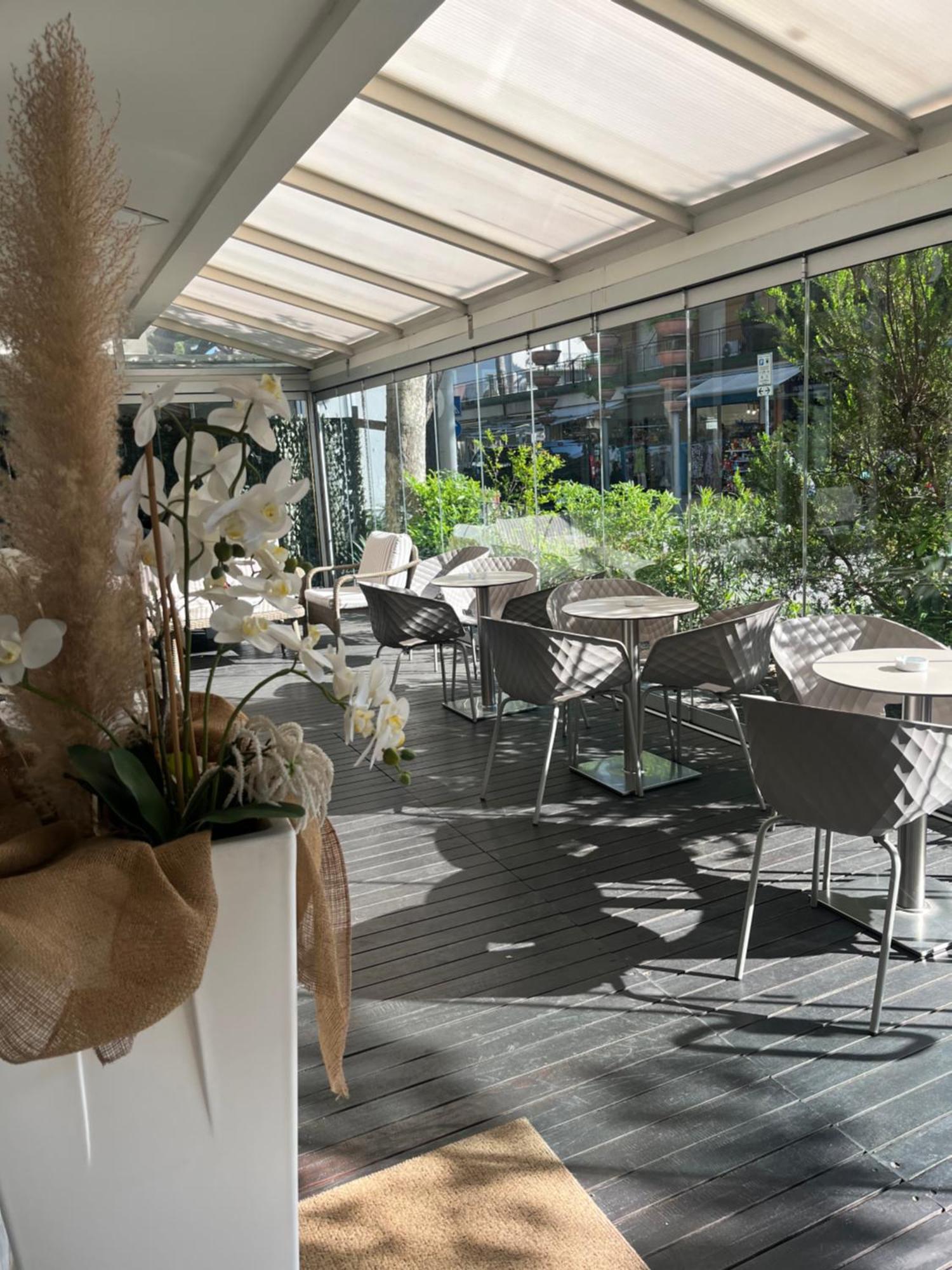 Hotel Mon Pays Riccione Exterior foto