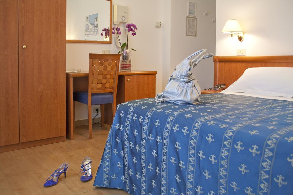 Hotel Mon Pays Riccione Quarto foto